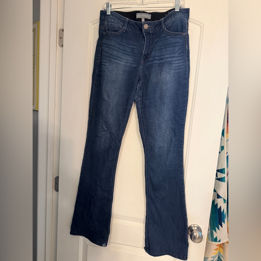 Jeans in a light weight fabric